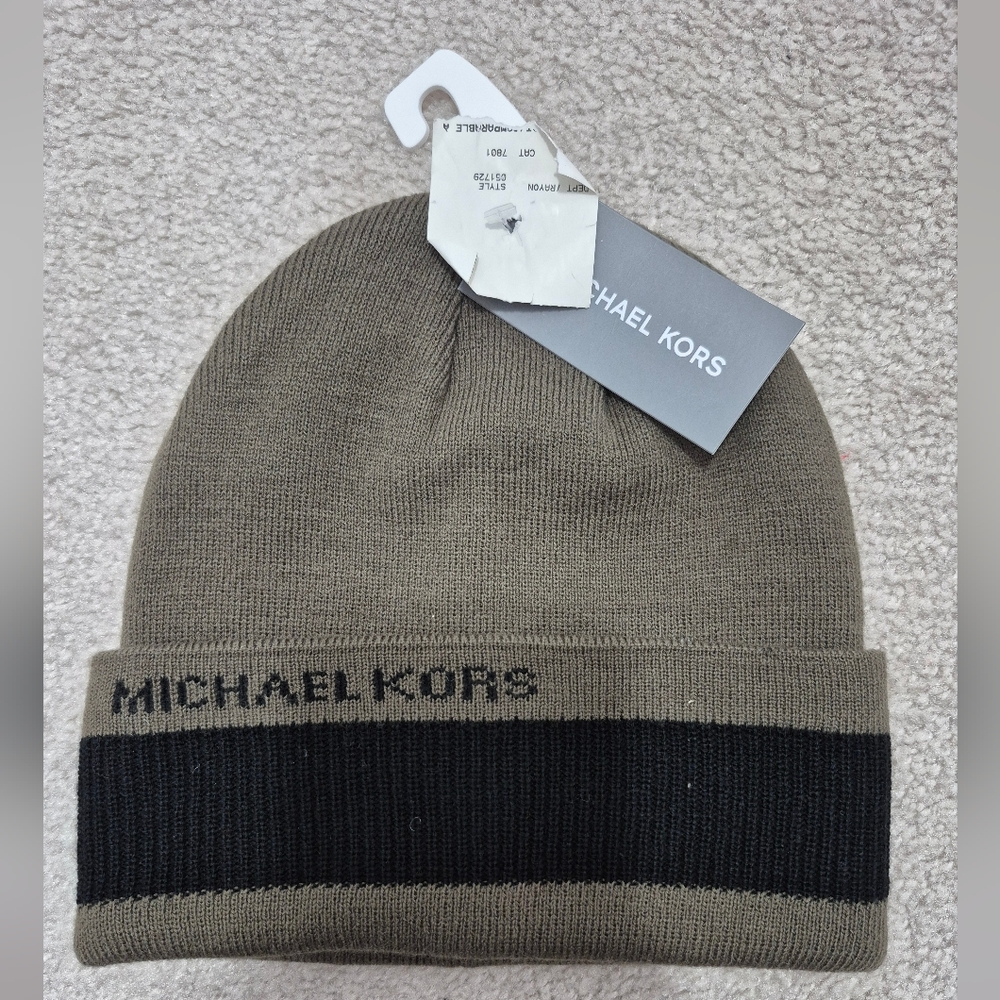 NWT Michael Kors Tan and Black Beanie, One Size